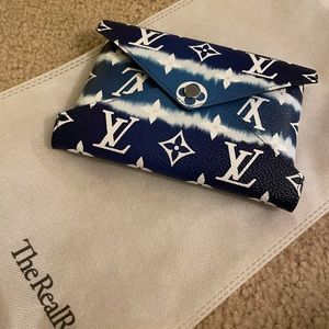 NWT RARE LV Kirigami🌈